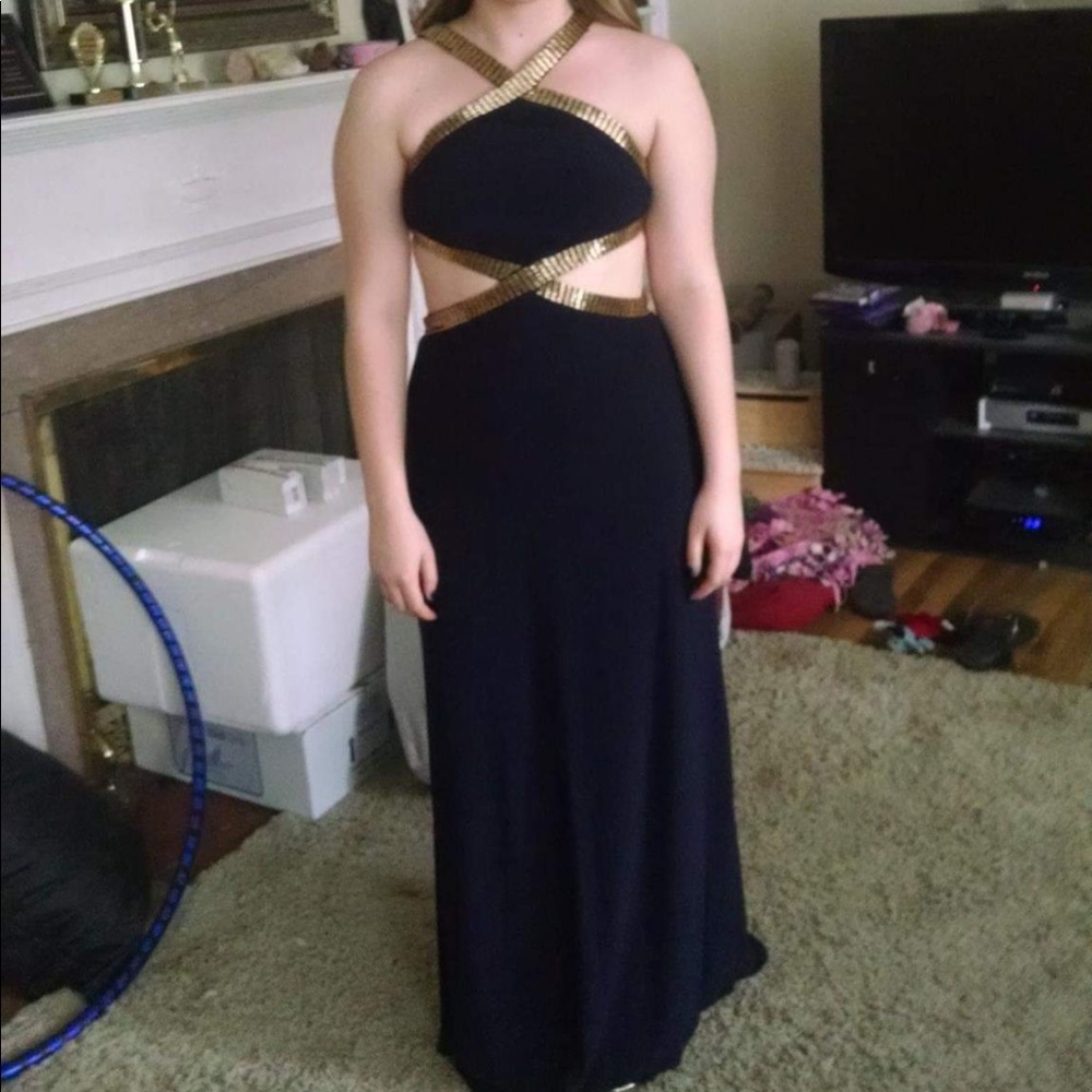 Prom Dress - Picture 2 of 3